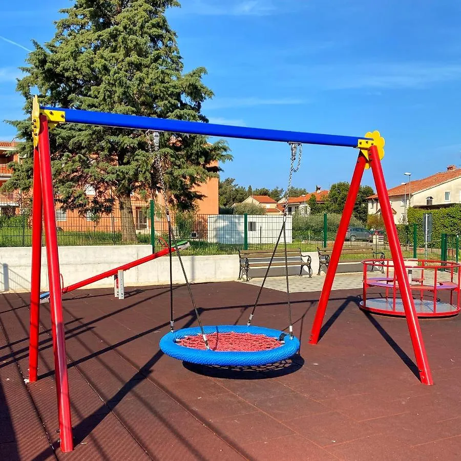 Apartmani Mia, 50 Sqm, Parking Included Zambratija  Apartment Zambratija (Istria)
