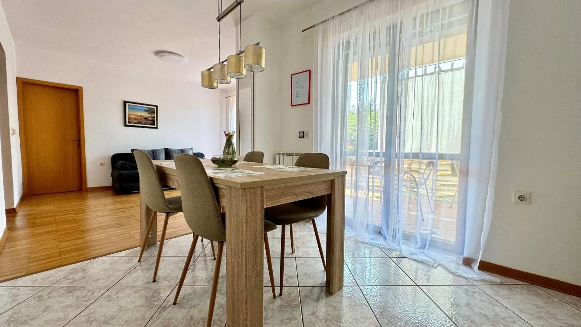 Appartamento Apartmani Mia Zambratija